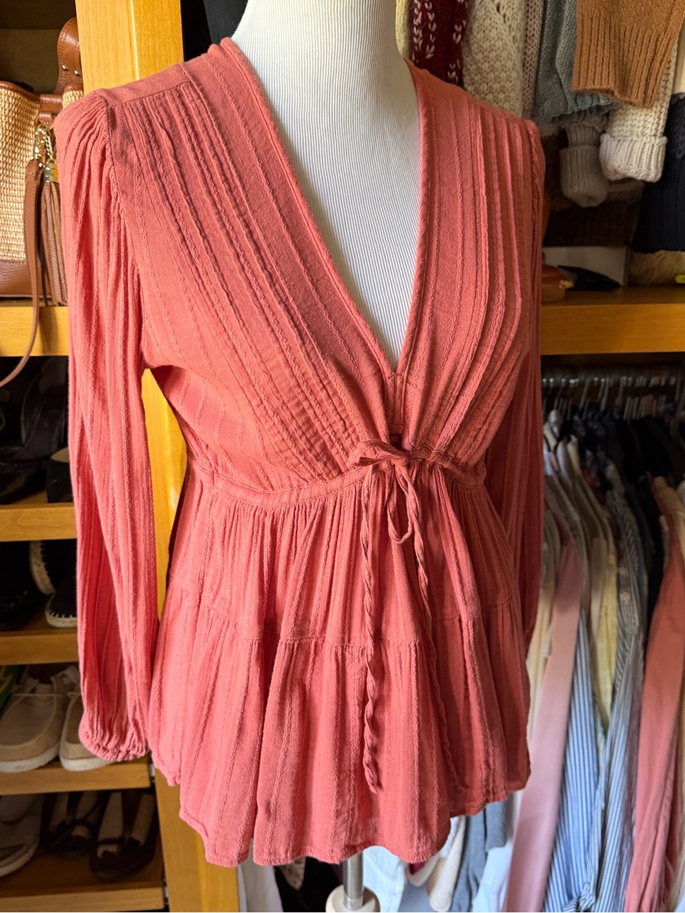 🎉5/$20🎉 AEO Coral Tie-Front Peasant Blouse